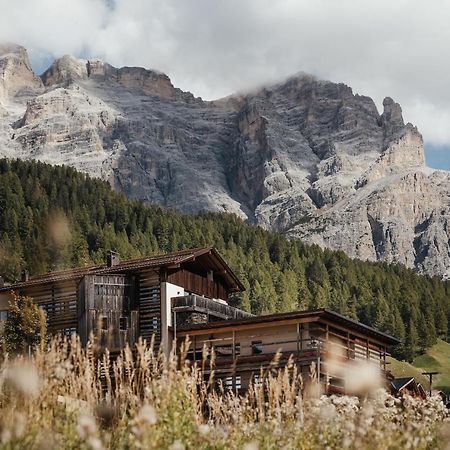 Lagacio Hotel Mountain Residence Сан-Кассиано Экстерьер фото