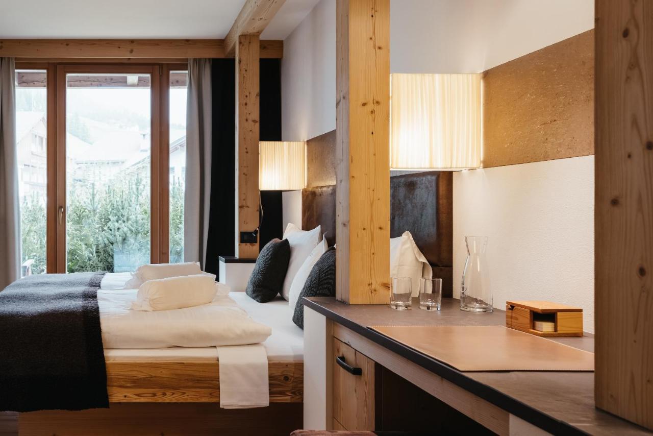 Lagacio Hotel Mountain Residence Сан-Кассиано Экстерьер фото