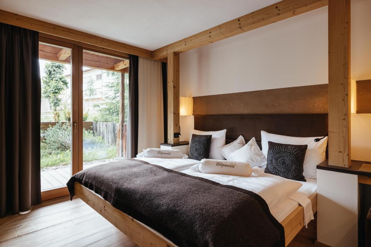 Lagacio Hotel Mountain Residence Сан-Кассиано Экстерьер фото