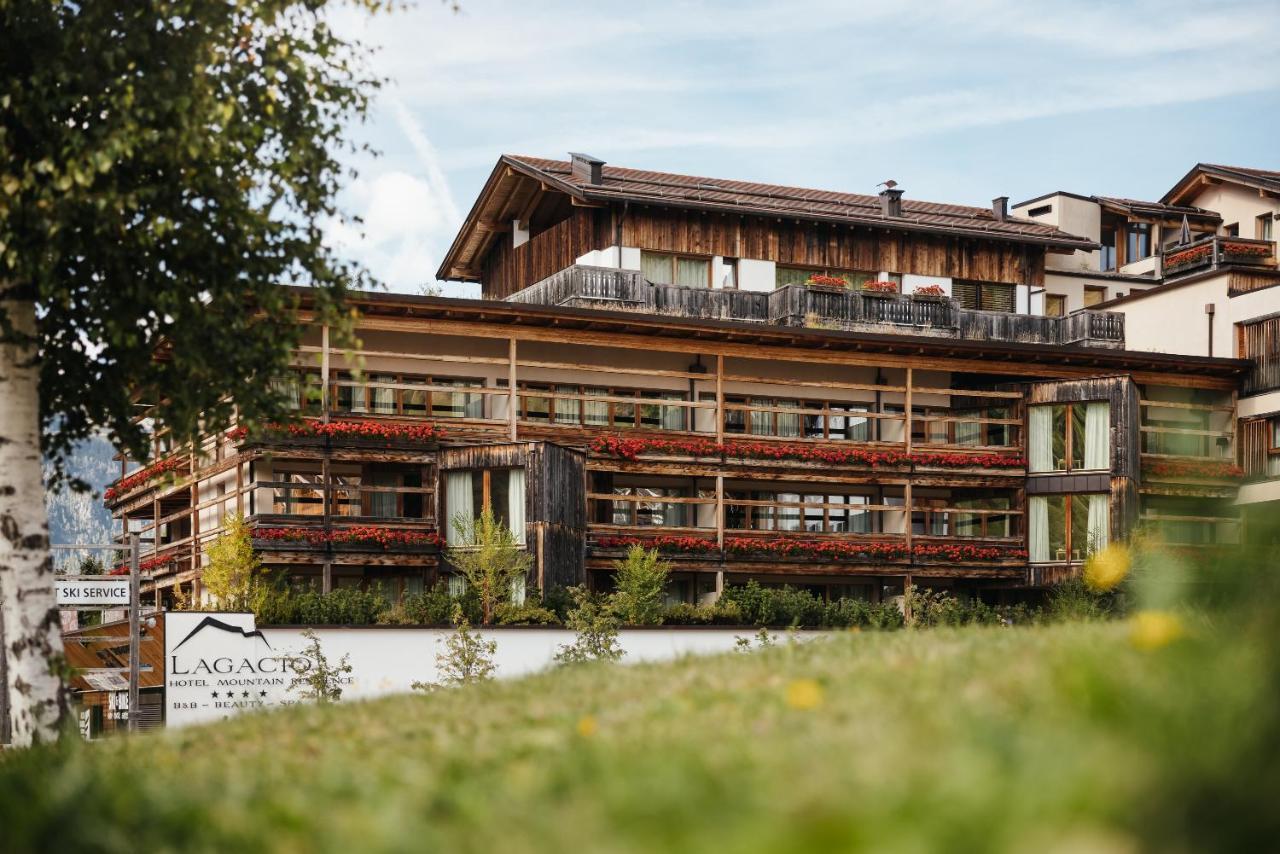 Lagacio Hotel Mountain Residence Сан-Кассиано Экстерьер фото