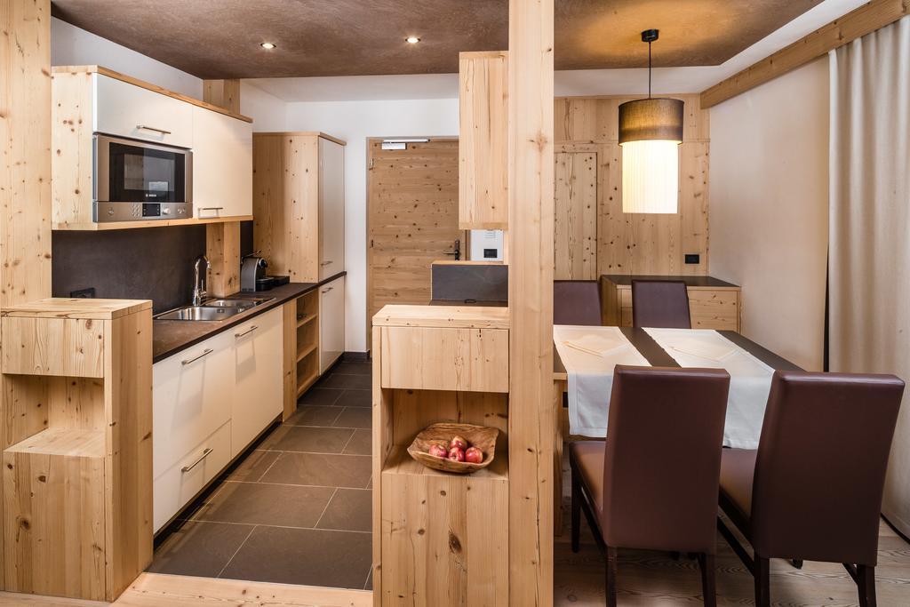 Lagacio Hotel Mountain Residence Сан-Кассиано Экстерьер фото